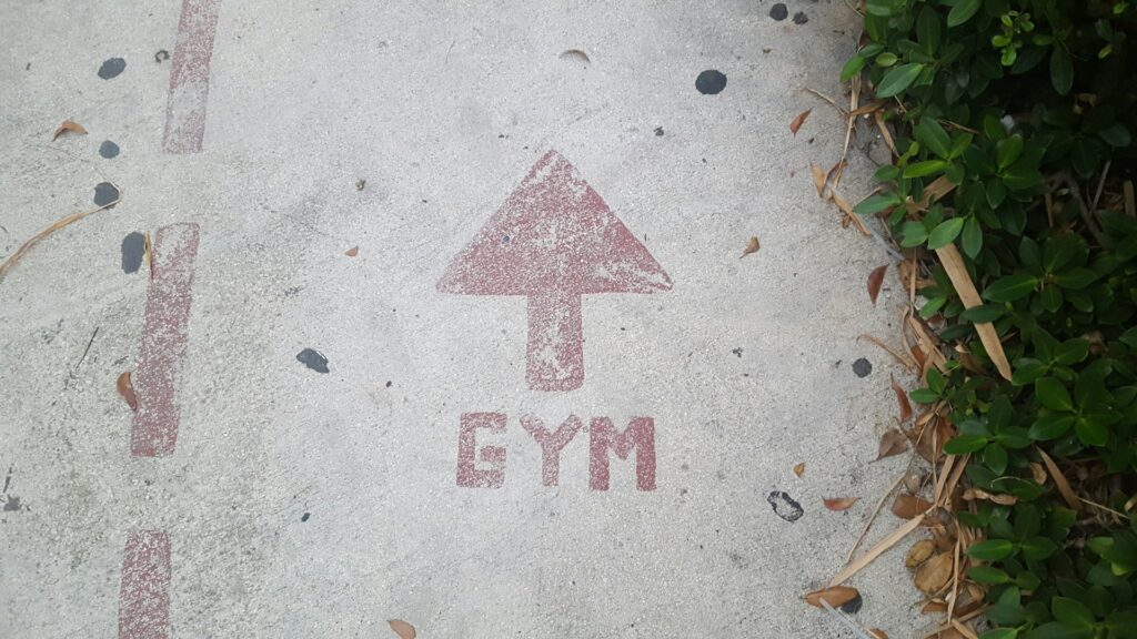 arrow on floor towards gym