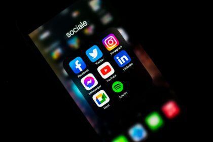 Social Media on phone