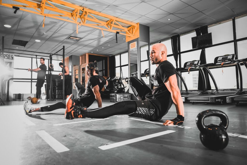 functional fitness men working out